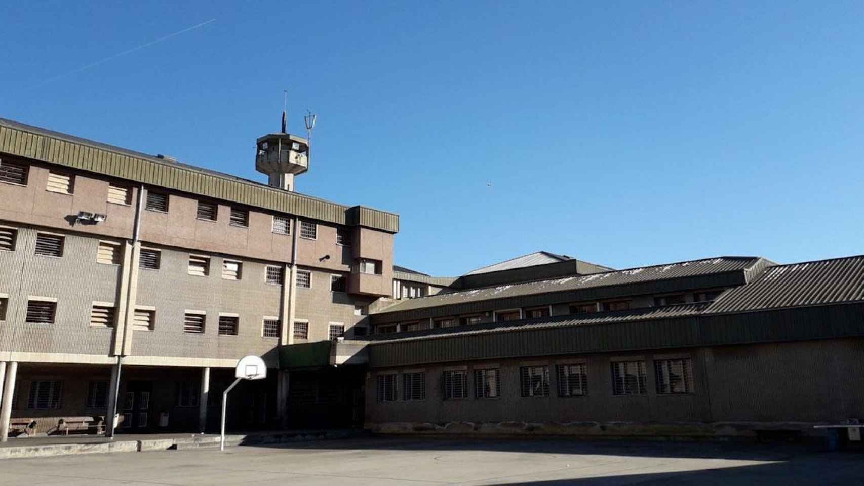 Centro penitenciario de Quatre Camins / CG