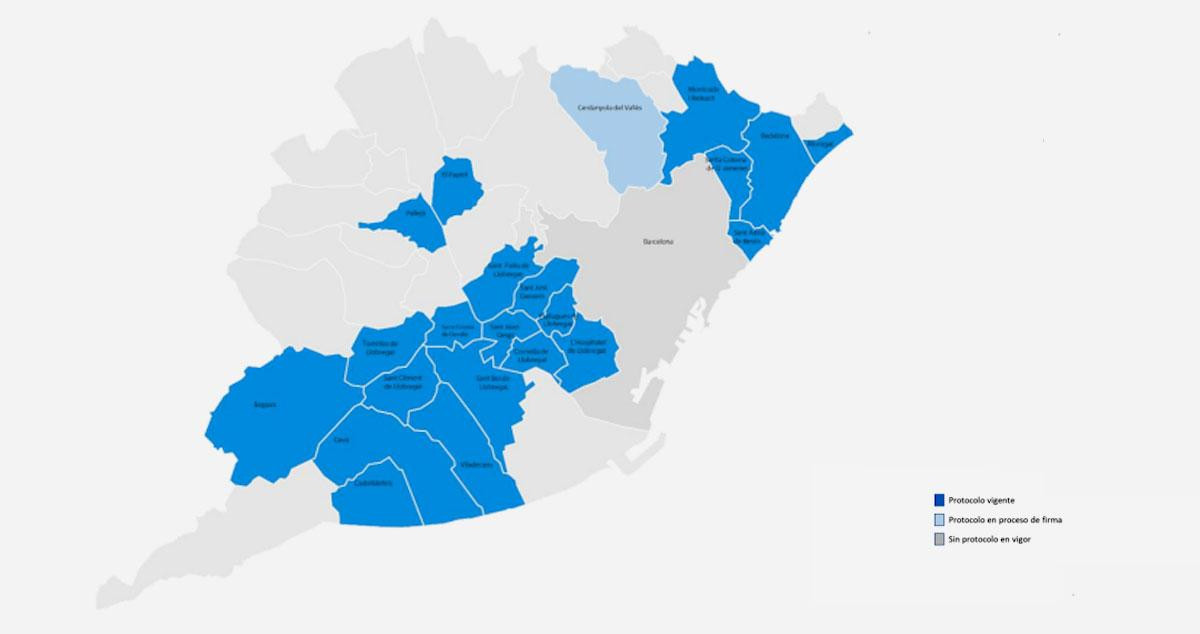 Municipios del área metropolitana en los que Aigües de Barcelona presta servicio y que han firmado el protocolo contra la pobreza / CG