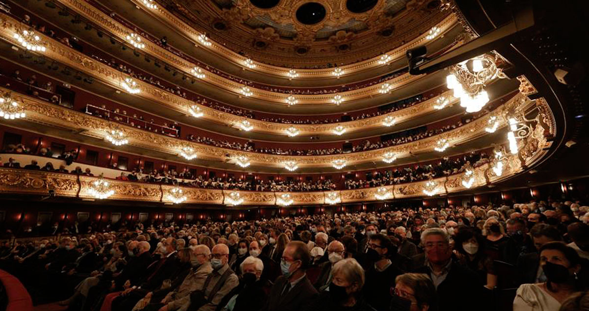 El público del 175 aniversario del Gran Teatre del Liceu, que incorpora a Rosario Cabané / EFE