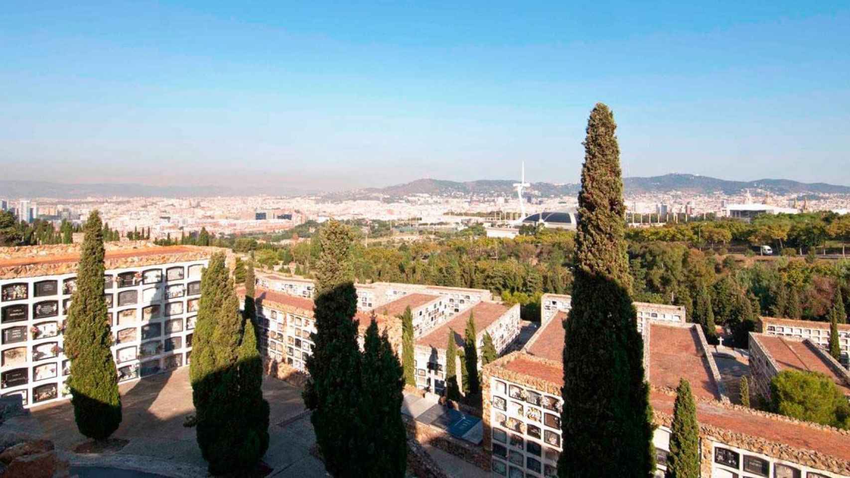 Imagen aérea de uno de los nueve cementerios que gestiona Cementiris de Barcelona / FB