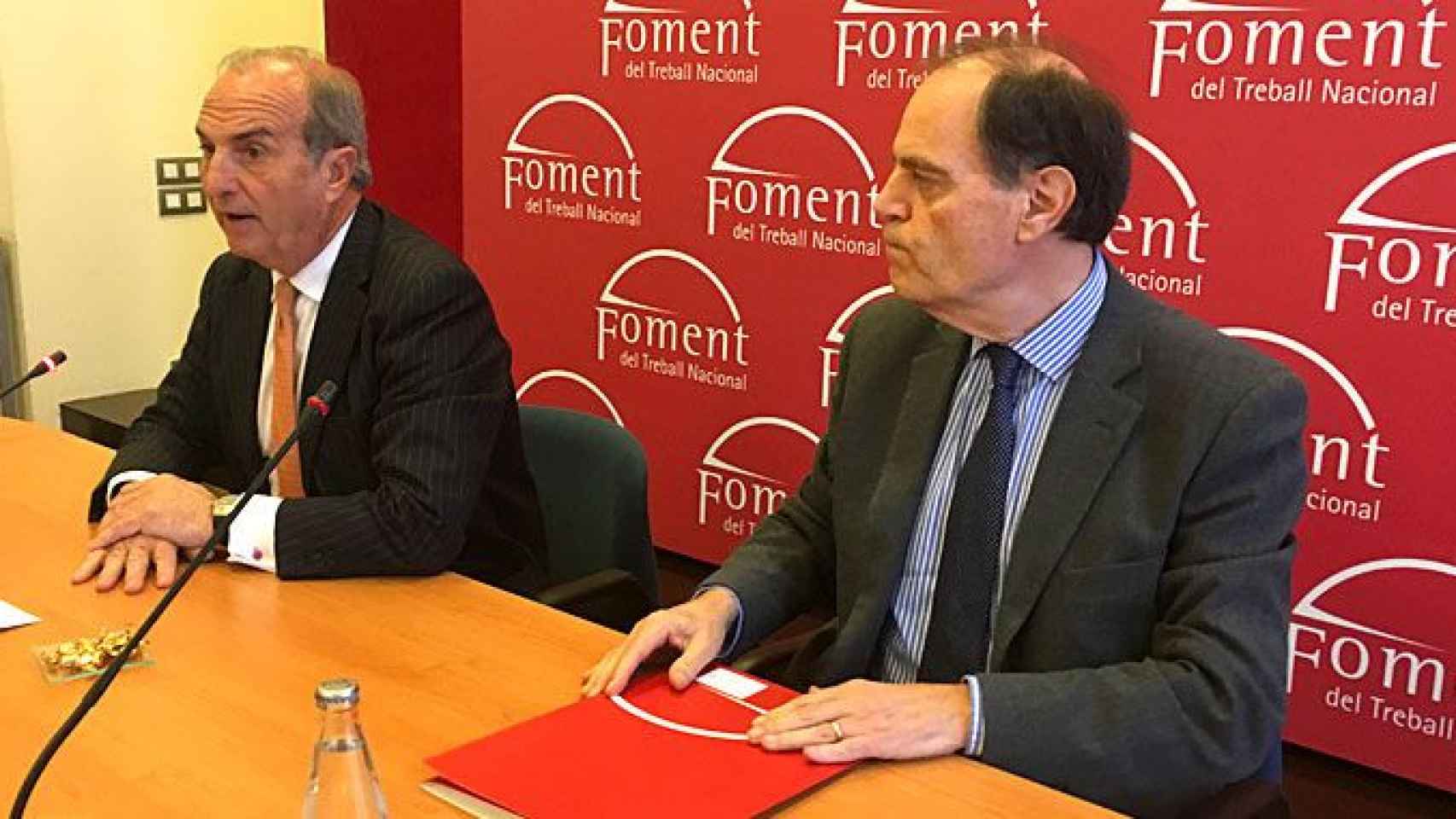 Joaquim Gay de Montellà (i), presidente de Foment del Treball, y Joan Pujol (d), secretario general de la patronal que ha abierto un expediente de expulsión a Cecot / CG