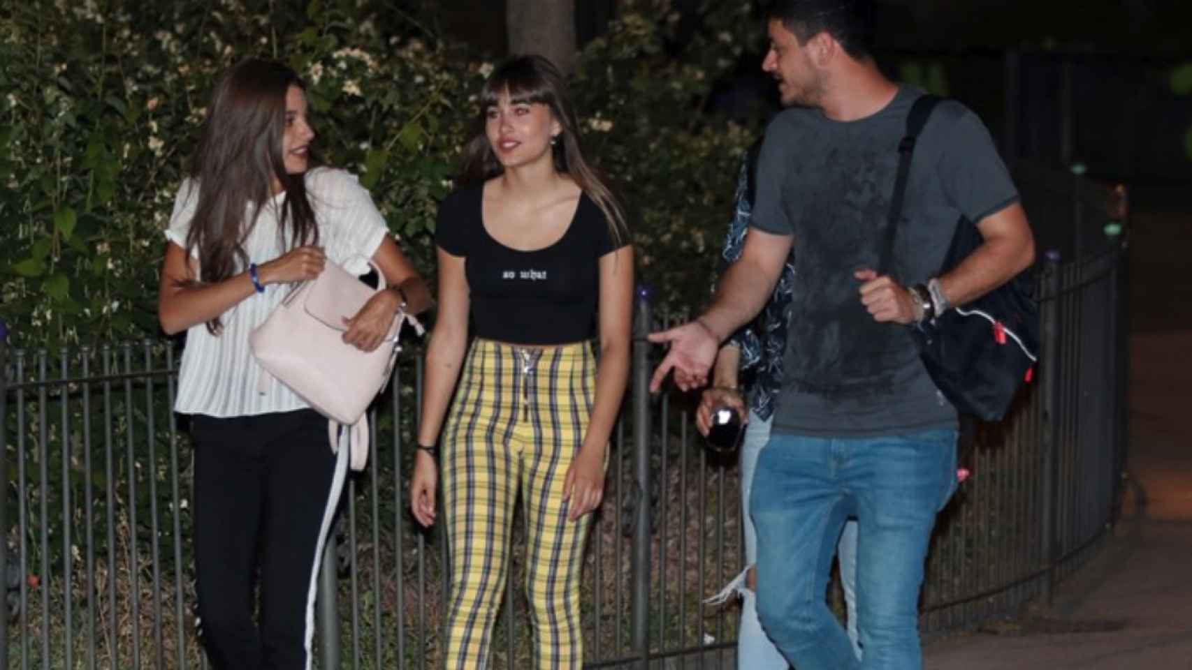 Cepeda y Aitana, derroche de complicidad en el Parque Warner