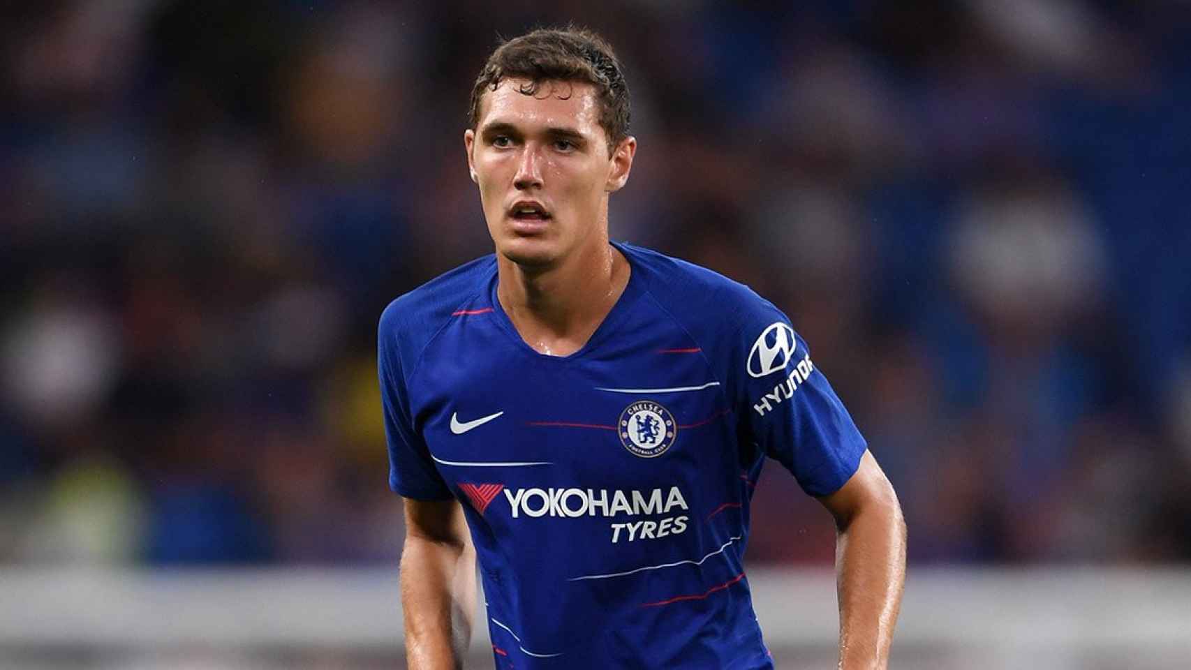 Andreas Christensen, disputando un partido con el Chelsea FC / Twitter (@chelseafc)