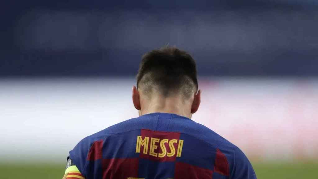 Leo Messi, cabizbajo en un partido con el Barça | EFE