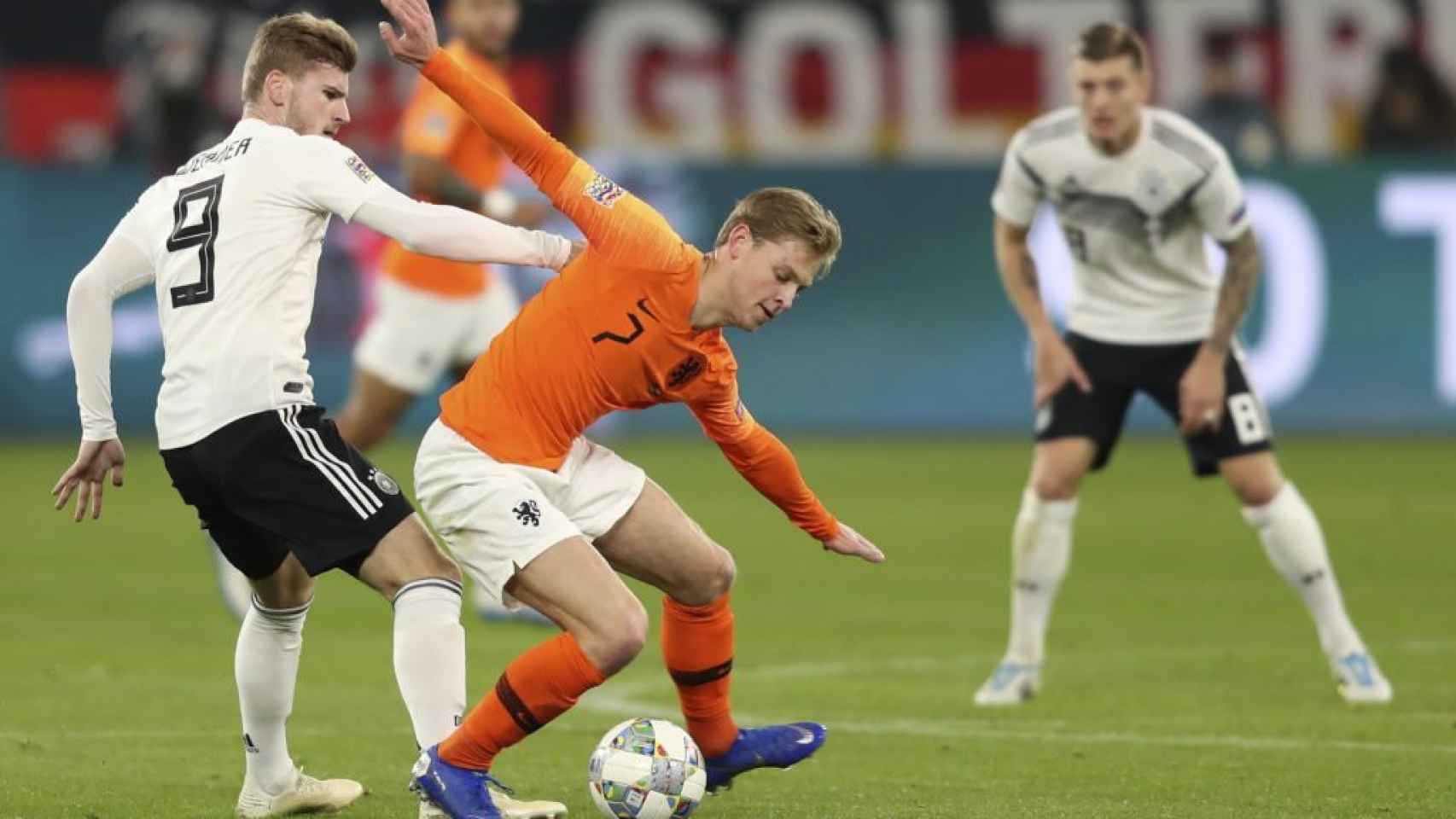 La Holanda de De Jong es uno de los combinados que estarán en la Eurocopa/ EFE