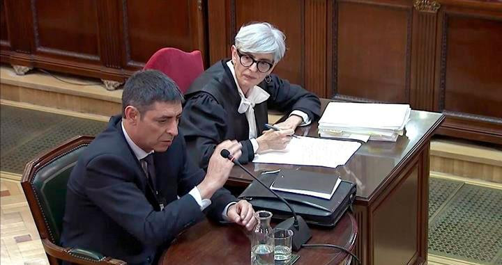 El 'exmajor' de los Mossos d'Esquadra, Josep Lluis Trapero, durante su declaración en el Tribunal Supremo / EFE