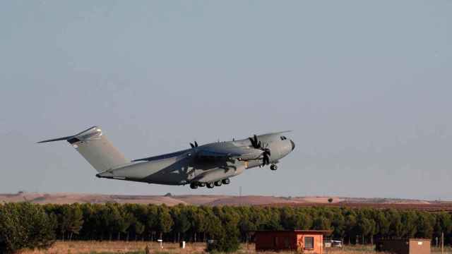 El avión A400 de las Fuerzas Armadas, que ha rescatado a 53 personas de Kabul / Ministerio de Defensa (EFE)