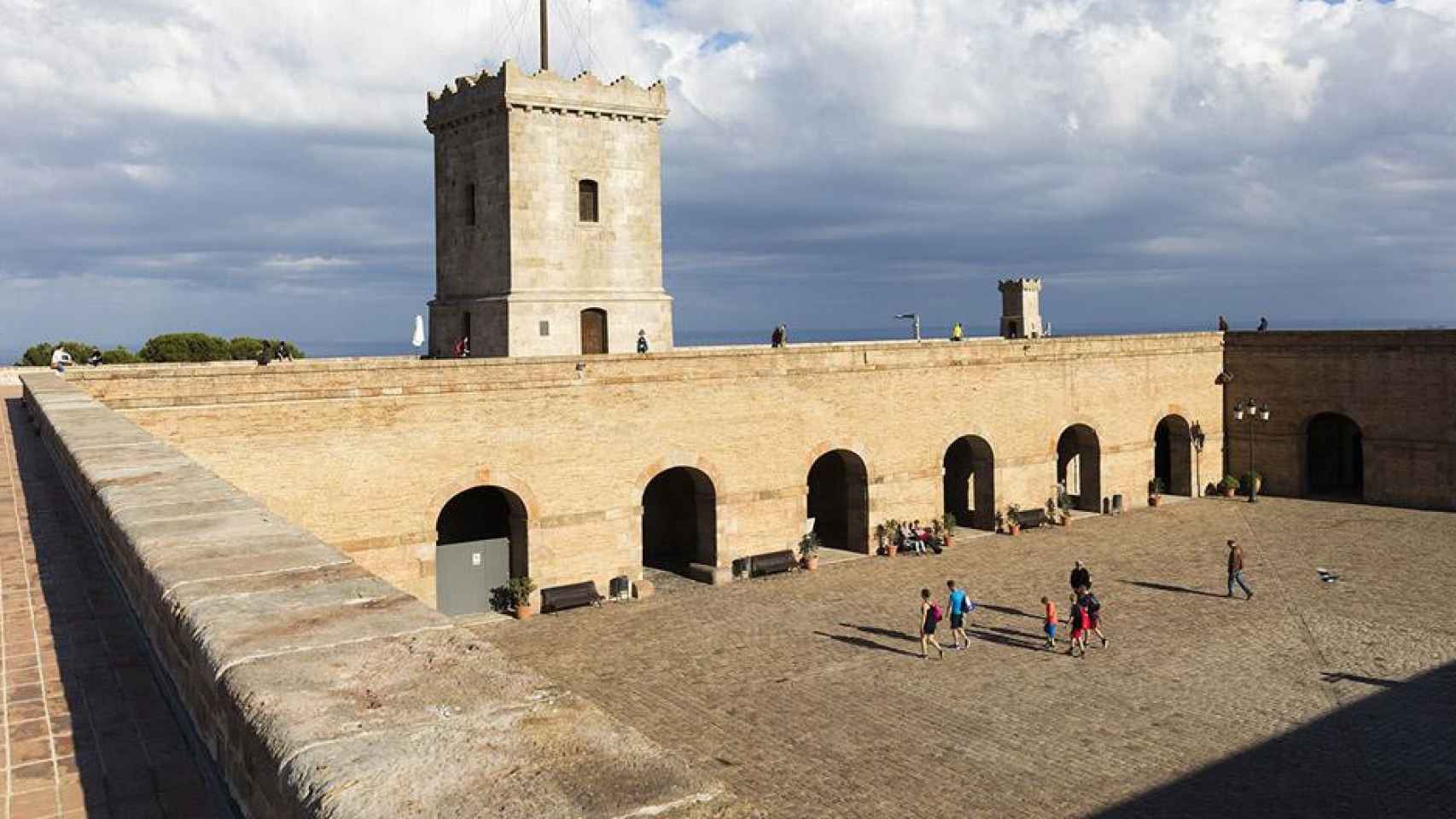 Castillo de Montjuïc, uno de los espacios que se benefician del programa Gaudir Més / AYUNTAMIENTO DE BARCELONA