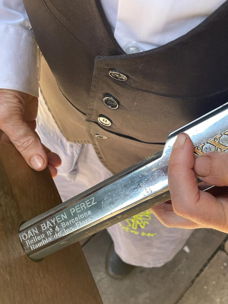 Joan Bayen con la antorcha olímpica que portó en Barcelona 92 / CEDIDA