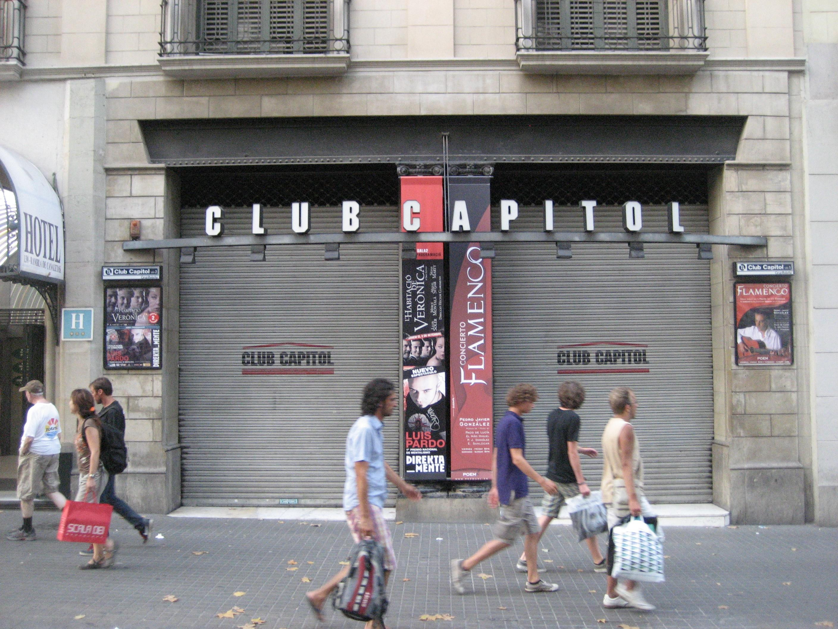 El Club Capitol, uno de los teatros de Las Ramblas de Barcelona / WIKIPEDIA