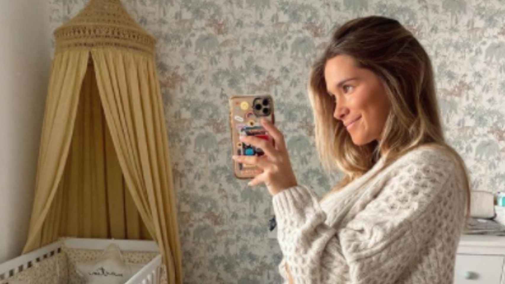 La influencer María Pombo en la futura habitación de Martín / INSTAGRAM