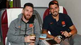 Una foto de Leo Messi y Luis Suárez tomando mate / Twitter