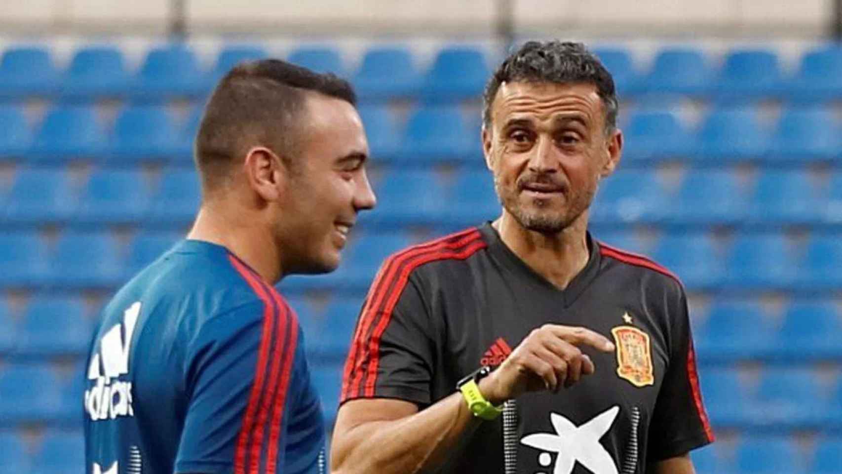 Luis Enrique, junto a Iago Aspas, durante un entrenamiento de la selección española / RFEF