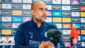 Pep Guardiola, en una rueda de prensa con el Manchester City / ManCity