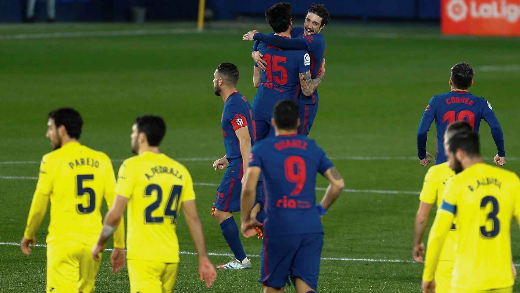 Savic celebrando su gol contra el Villarreal / EFE