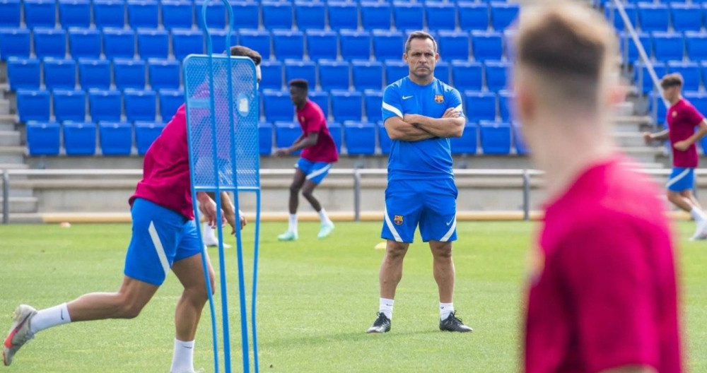 Sergi Barjuan en un entrenamiento del Barça B / FC Barcelona