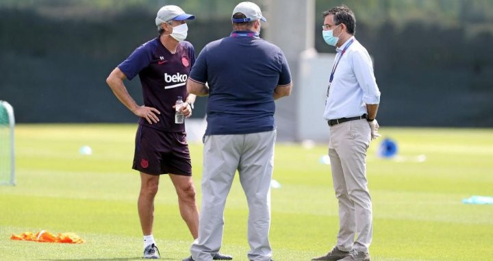 Bartomeu y Grau visitando el entrenamiento del Barça / FC Barcelona