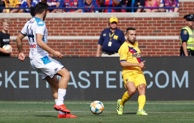 Jordi Alba jugando contra el Nápoles / EFE