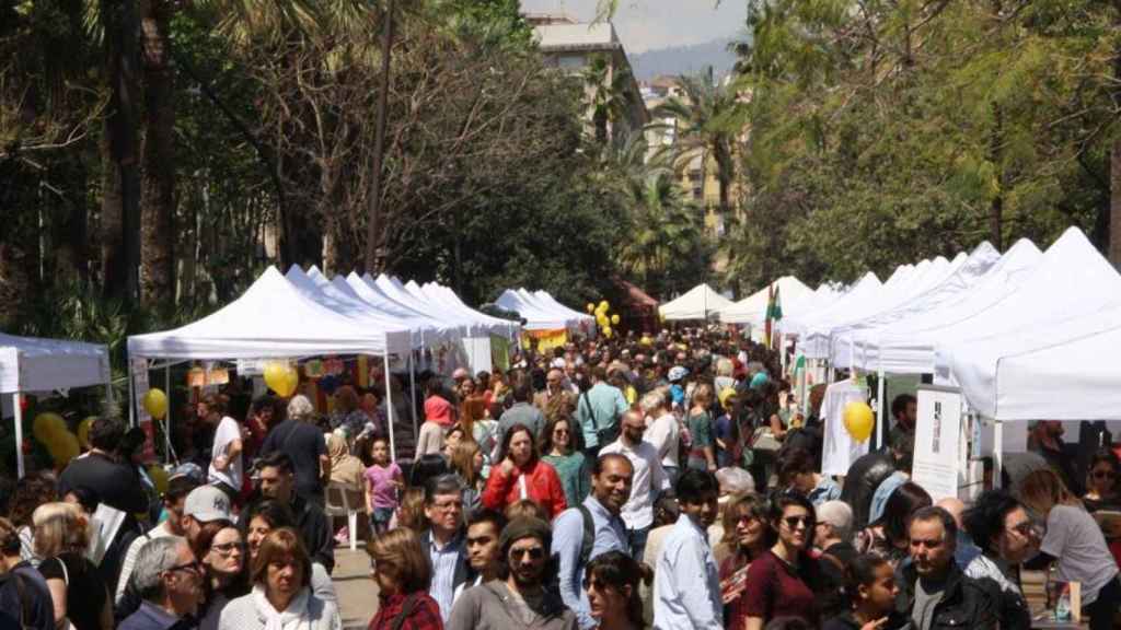 Imagen de archivo de una Diada de Sant Jordi, donde la cultura castellana está discriminada por el Govern / CG