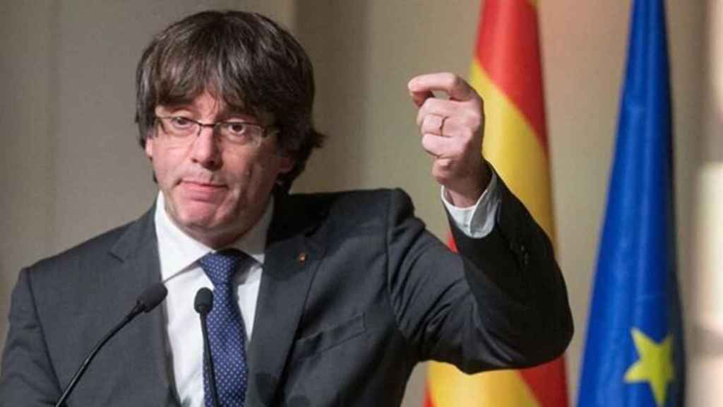 El expresidente de la Generalitat de Cataluña, Carles Puigdemont, ha reaparecido con fuerza / EFE