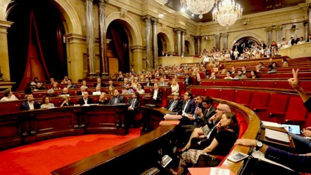 Votación del Parlament para debatir las conclusiones de la comisión de estudio del Procés Constituent.