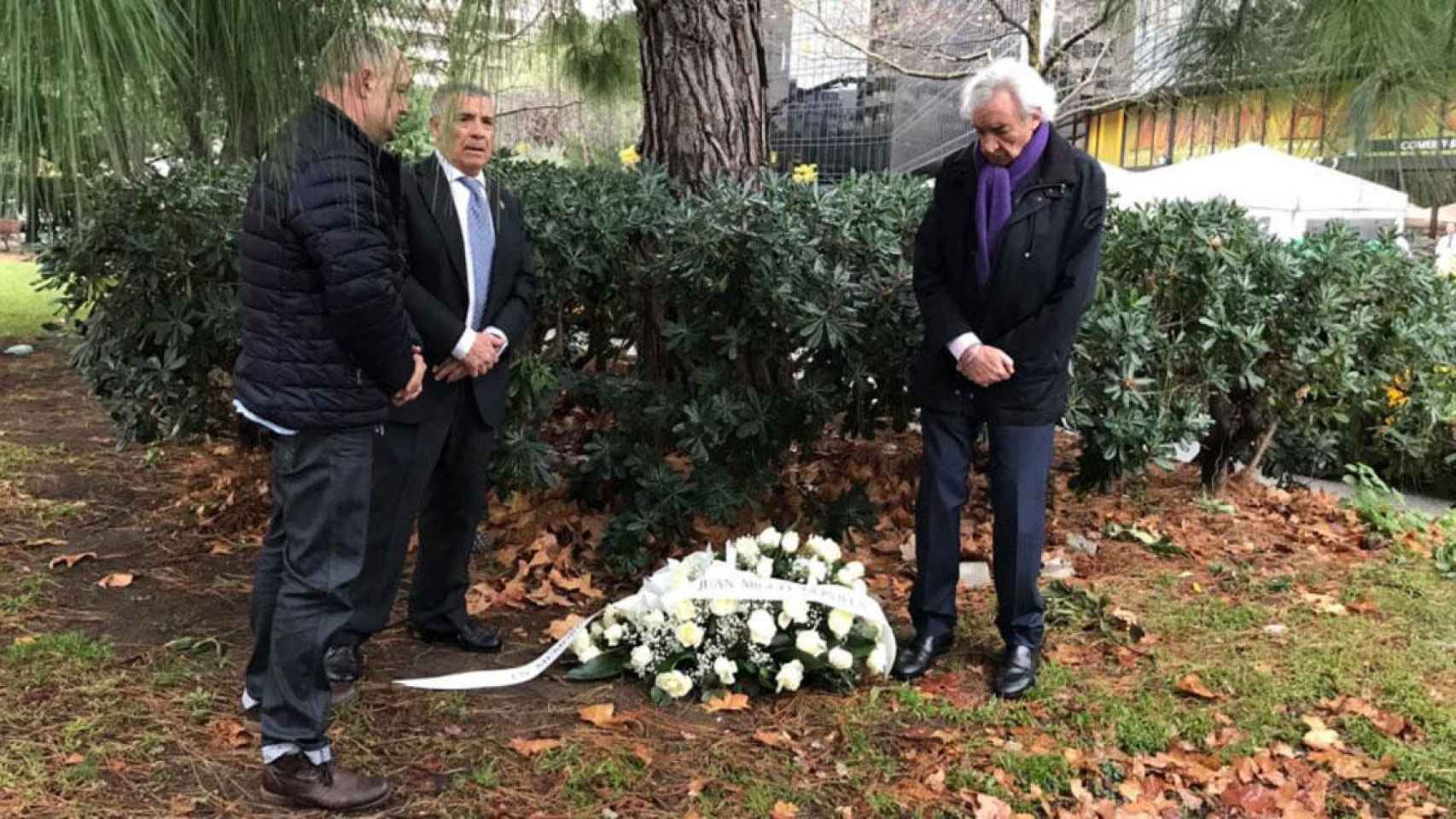 Imagen de un homenaje anterior al policía asesinado por ETA en Barcelona / Acvot