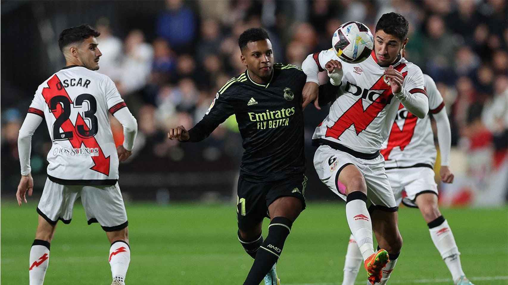 Rodrygo Goes, durante un partido contra el Rayo Vallecano en Liga / REDES