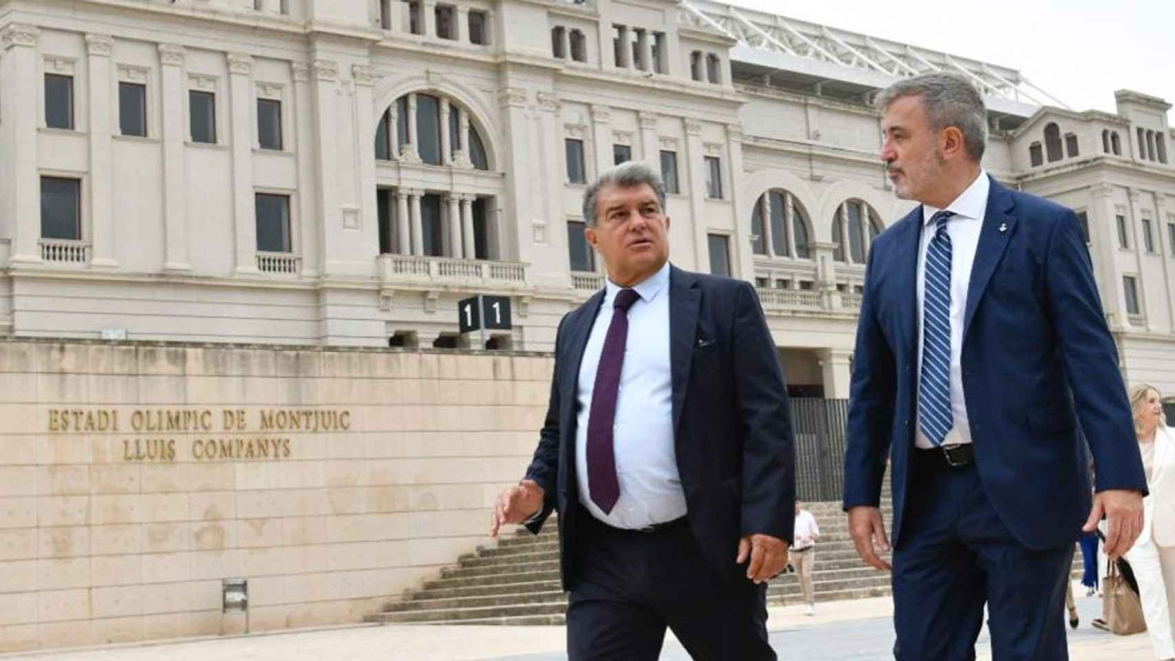 Joan Laporta, presidente del Barça, visita las instalaciones del Estadio en Montjuïc / REDES