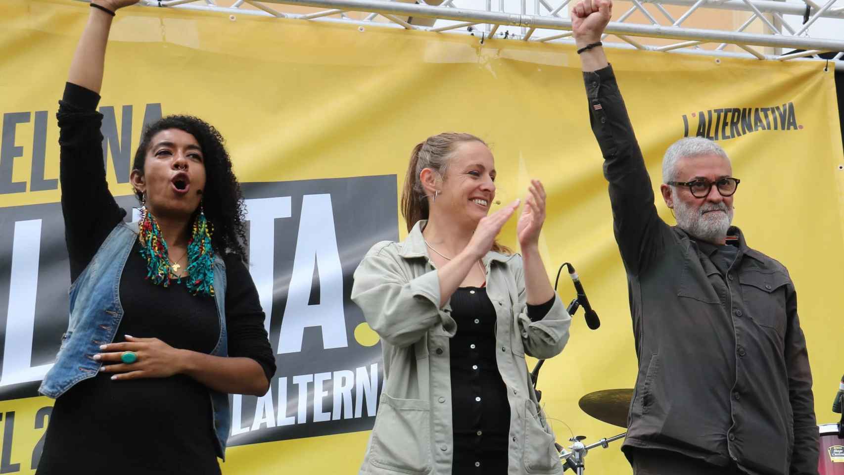 Basha Changue, candidata por BCN; Mireia Vehí, diputada en el Congreso, y Carles Riera, electo en el Parlament