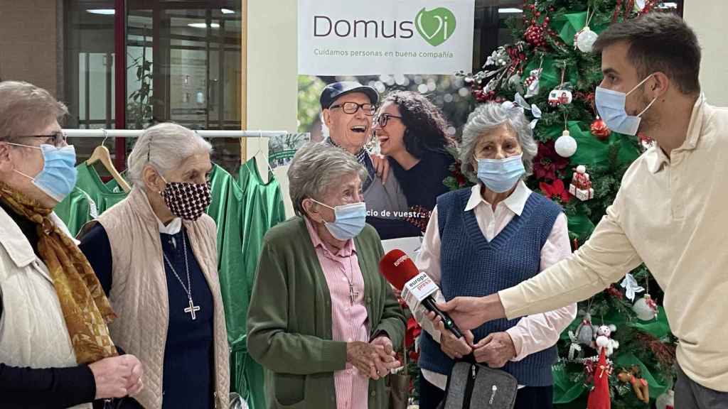 Residentes en un geriátrico de DomusVi, en una entrevista