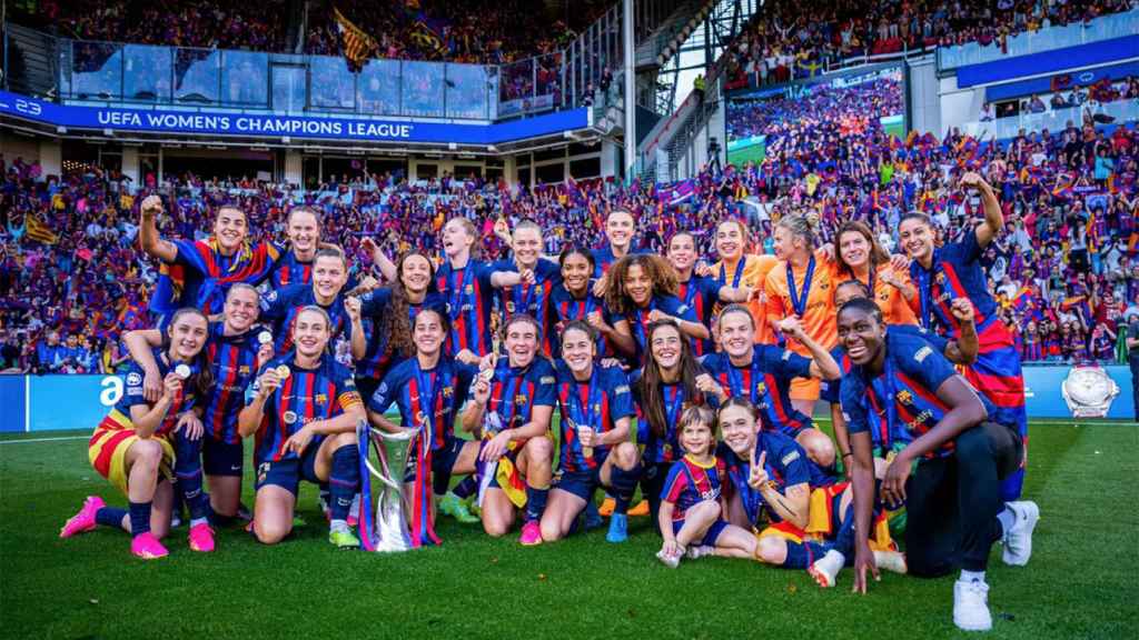 Las jugadoras del Barça femenino celebrando la conquista de la Champions League 2022-23 / REDES