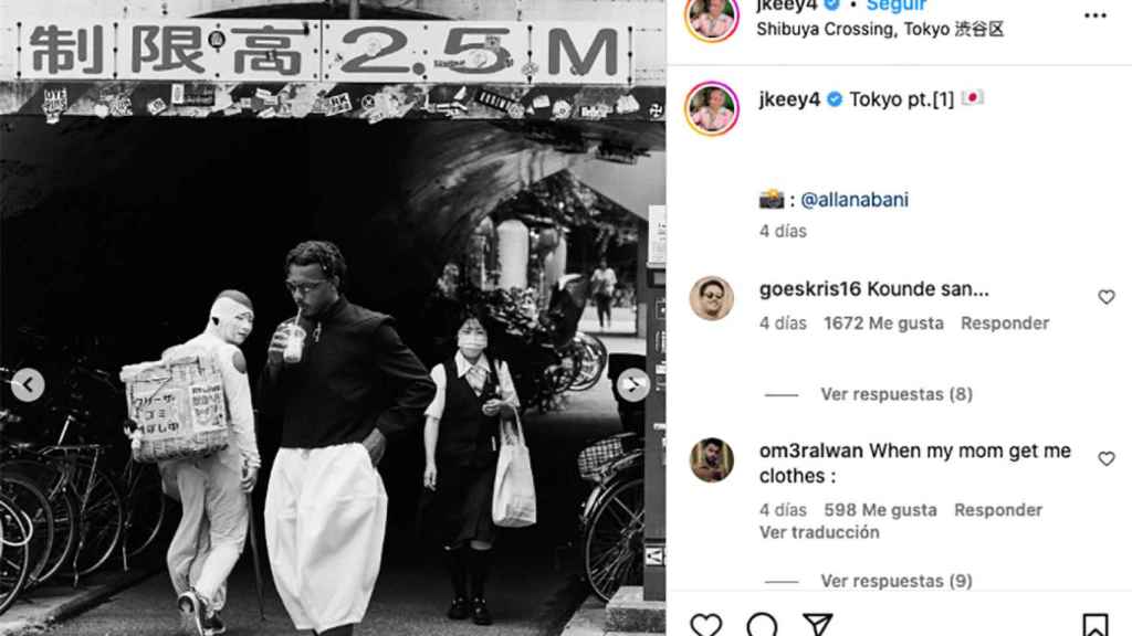 Jules Koundé se cruza con Freezer en una calle de Tokyo / INSTAGRAM