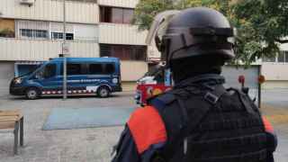 Un grupo criminal usa el nombre de un ‘patriarca’ de La Mina para extorsionar a 32 empresas catalanas