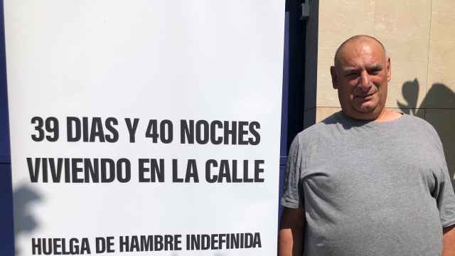 Josep J., el vecino de Esparreguera que pide volver a su piso okupado