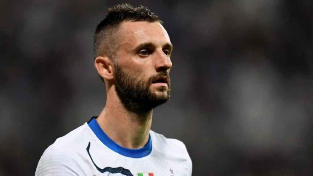 Marcelo Brozovic en un partido con el Inter de Milán