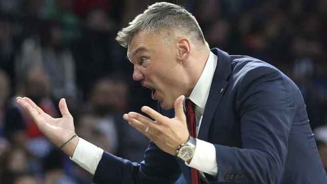 El cabreo de Jasikevicius, durante la derrota del Barça de basket en Turquía