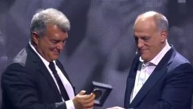 Joan Laporta y Javier Tebas, durante un acto oficial de la Liga / REDES