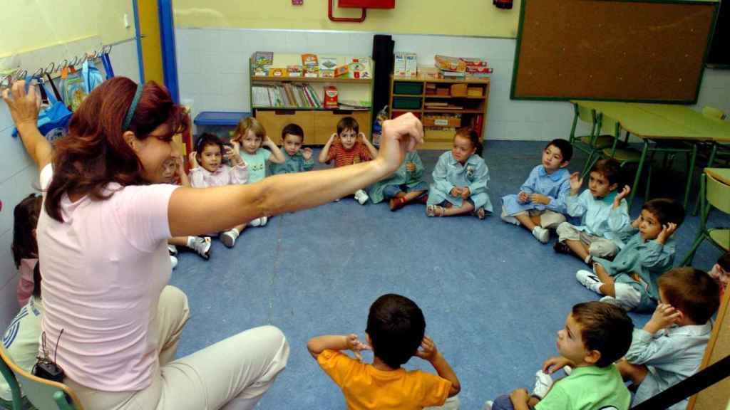 Niños en un colegio