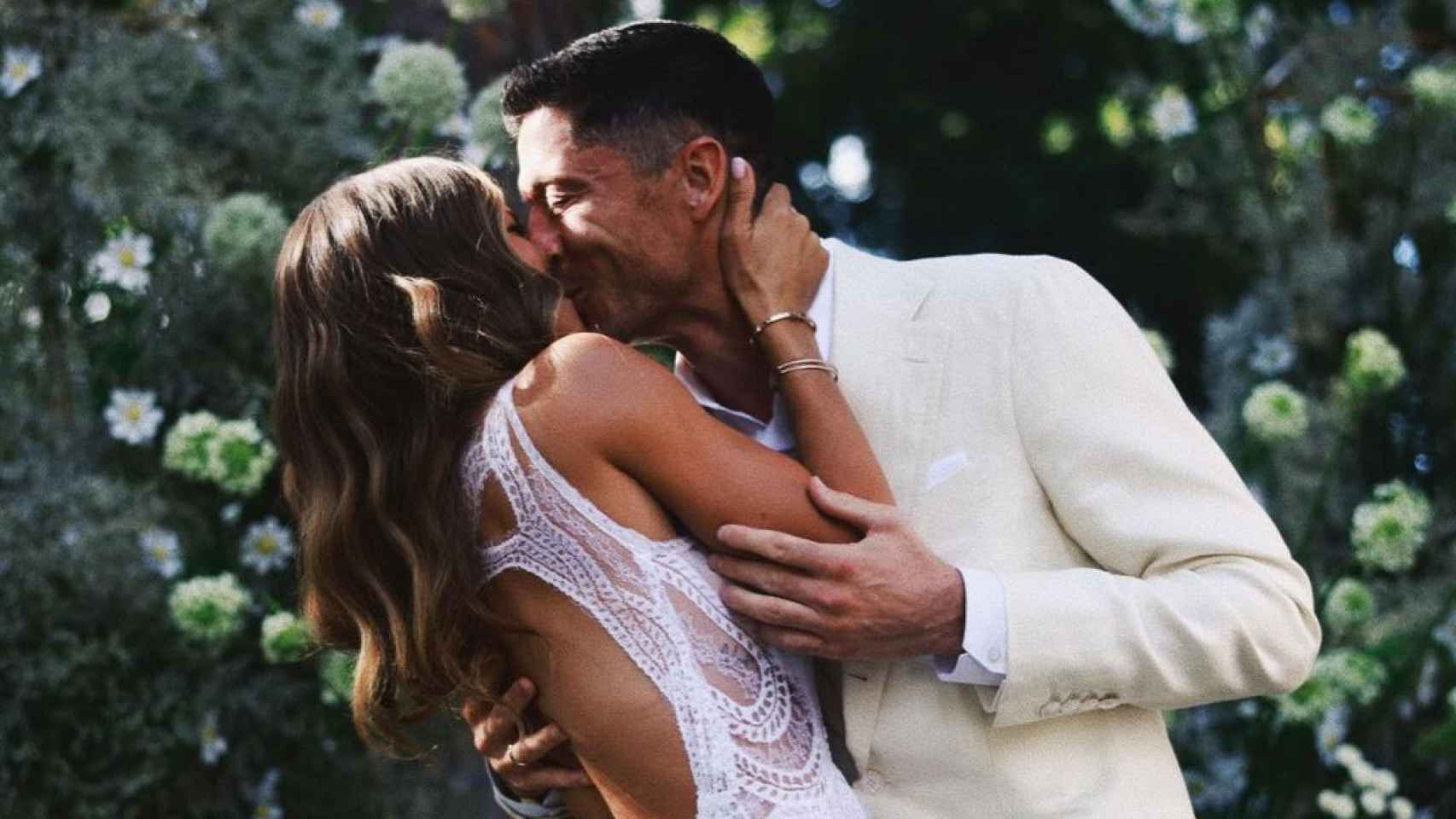 Robert Lewandowski y Anna Lewandowski celebran su décimo aniversario de bodas