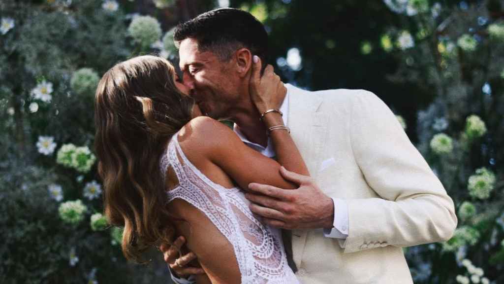 Robert Lewandowski y Anna Lewandowski celebran su décimo aniversario de bodas