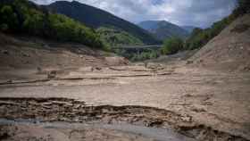 Zona seca en el pantano de La Baells, a finales de abril