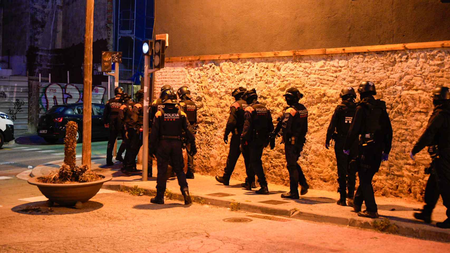 Agentes del Grupo Especial de Intervención (GEI) de Mossos d'Esquadra