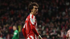 Joao Félix celebra un gol con el Atleti