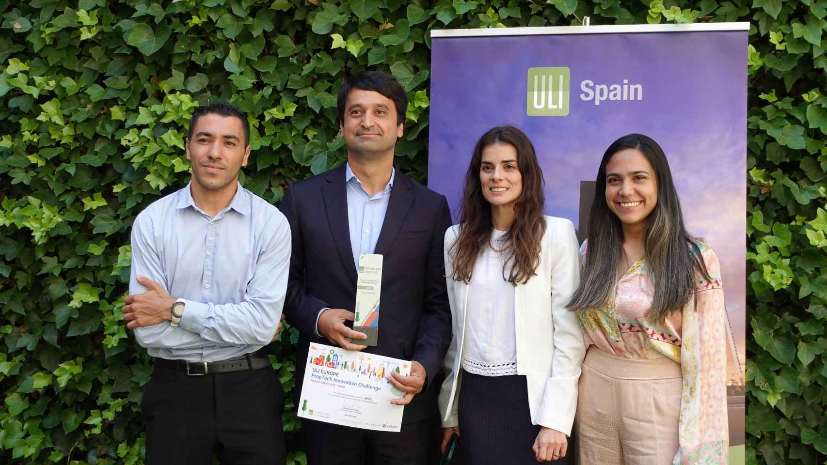 Mohamed El Madani (Alqant y del jurado de Proptech Innovation Challenge del ULI), Praneet Talukdar (Anticipa y Aliseda), Bárbara Recio Pelayo (ULI Spain), Alejandra Jurado (ULI Young Leaders) / EP