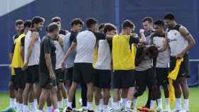 Entrenamiento de pretemporada del FC Barcelona 2023-24 / REDES