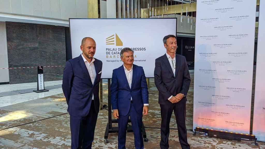 De izquierda a derecha: Alberto Lalinde, director general de operaciones en Levante, Cataluña y Baleares de Meliá; Ramón Vidal, director general de Miranda de Pedralbes, y Manuel Juste, directivo de Tyrus Capital