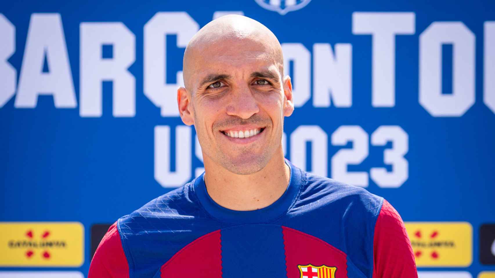 Oriol Romeu, en su presentación como nuevo fichaje del Barça de Xavi