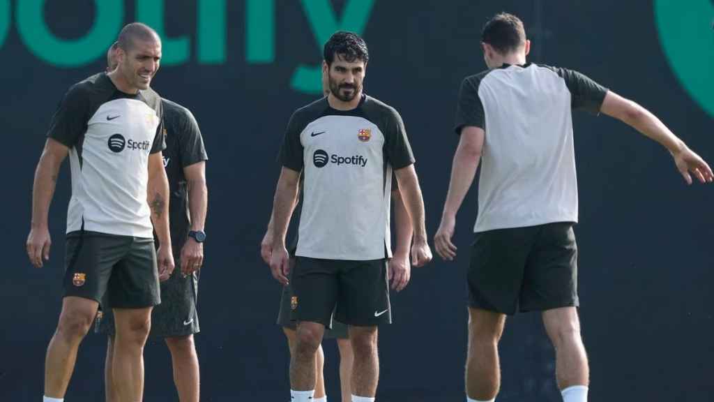 Oriol y Gundogan en el entrenamiento del Barça