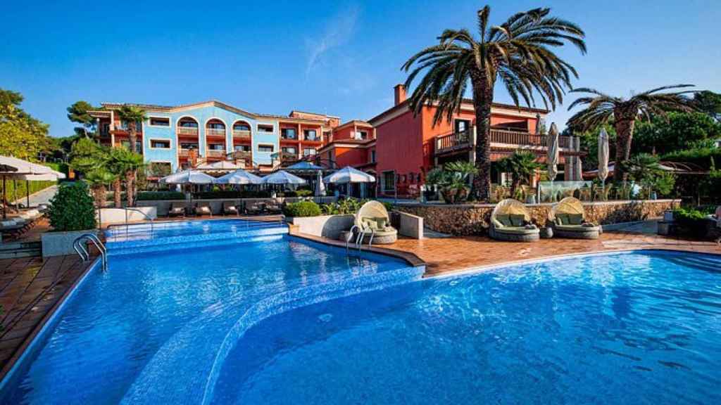 El Hotel Sallés Cala del Pi, en Platja d'Aro, un destino habitual de los futbolistas de élite