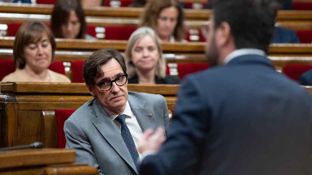 El líder del PSC y de la oposición, Salvador Illa, en el Parlament